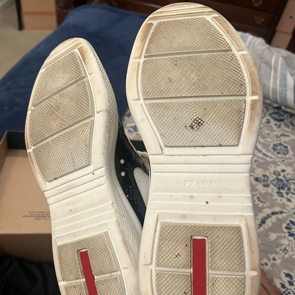 Beautiful Prada America Cup size 9 sneakers black. Comes with box and travel bag - Picture 4 of 8